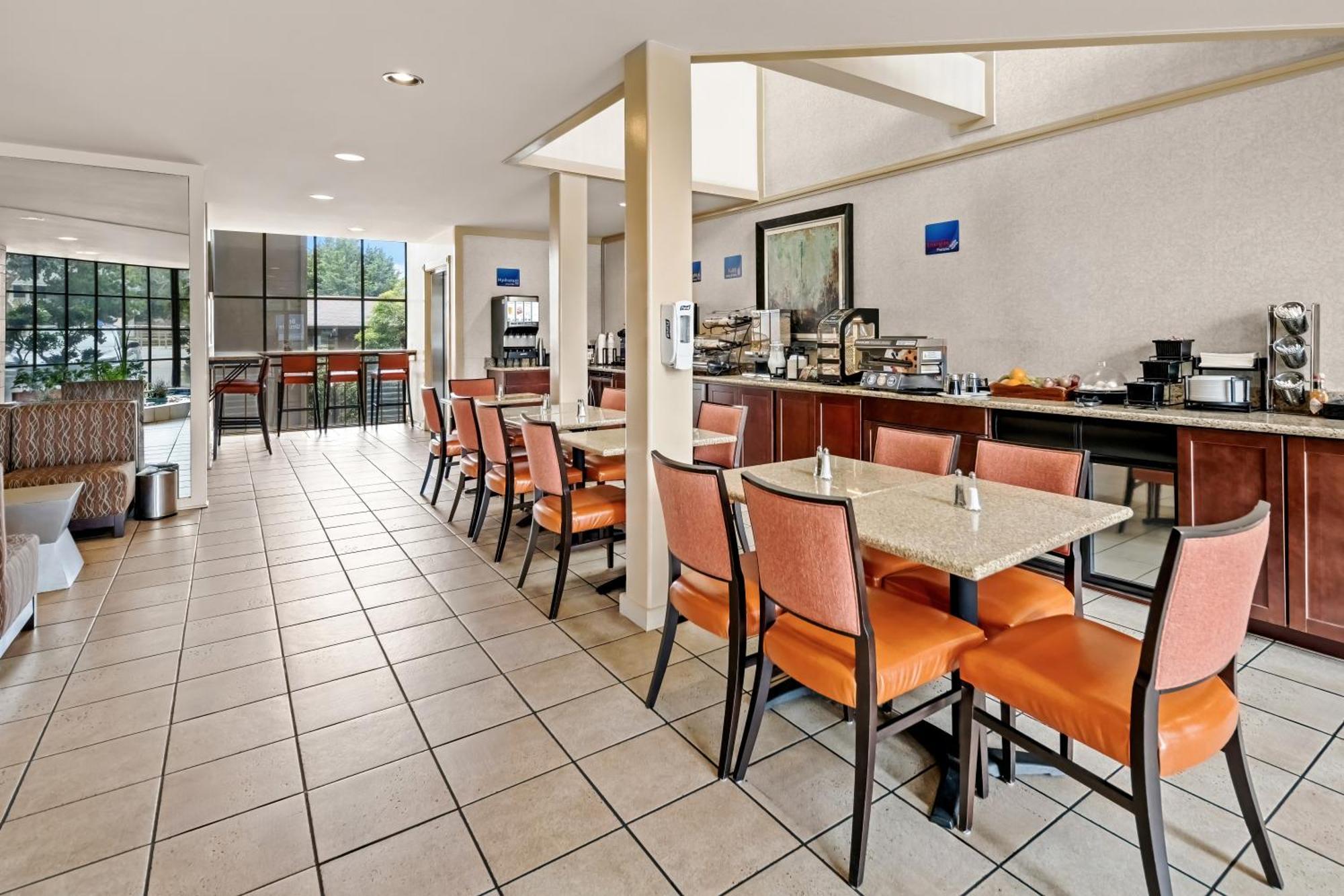 Best Western De Anza Inn Monterey Exterior photo