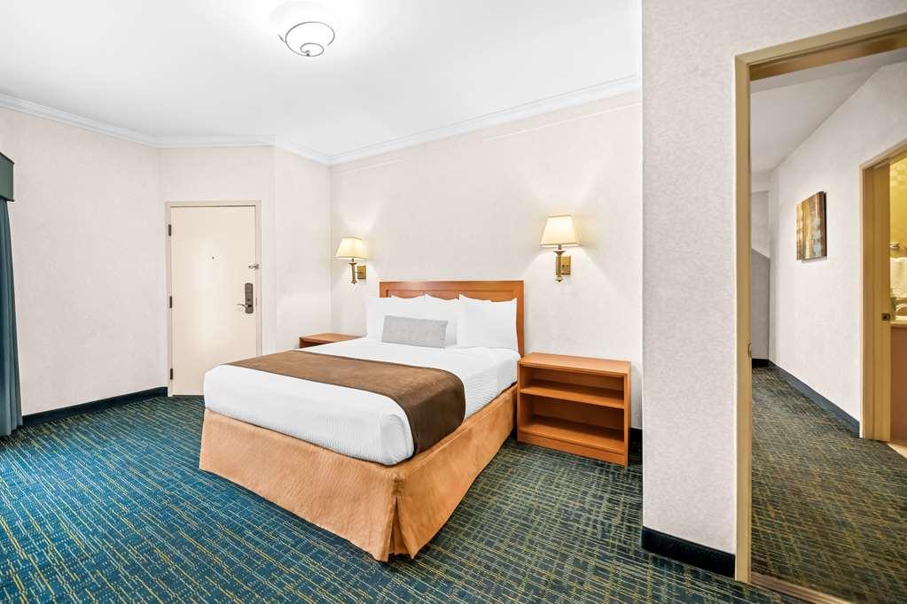 Best Western De Anza Inn Monterey Room photo
