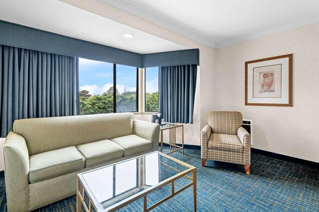 Best Western De Anza Inn Monterey Room photo