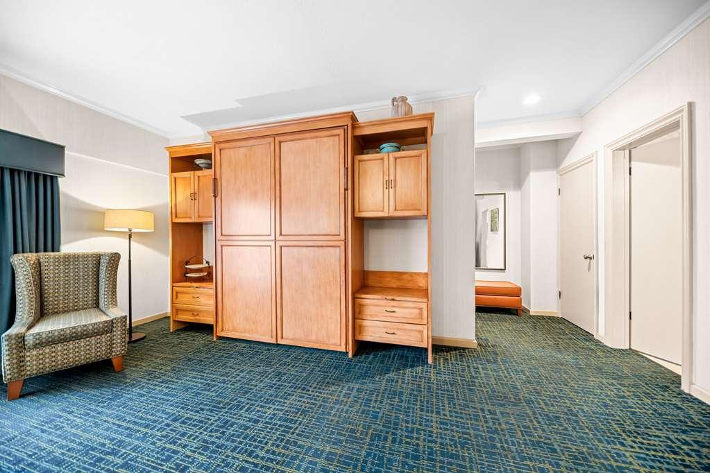 Best Western De Anza Inn Monterey Room photo